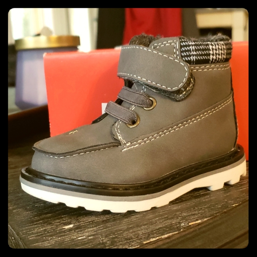 Size 4 Toddler Boy Boots NWT